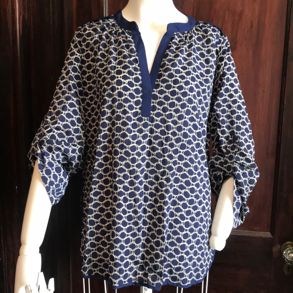 Navy and white circle print tunic